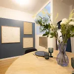 L'ecrin Bleu - Idéal Couple&professionnels - Localisation Idéal Centre-ville Et Gare - Wifi - Netflix Appartamento
