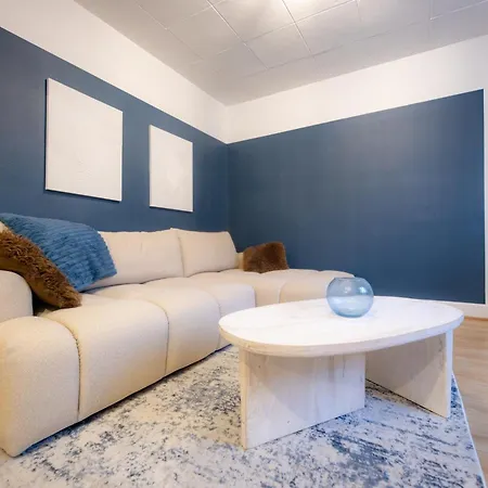 L'ecrin Bleu - Idéal Couple&professionnels - Localisation Idéal Centre-ville Et Gare - Wifi - Netflix Appartement *