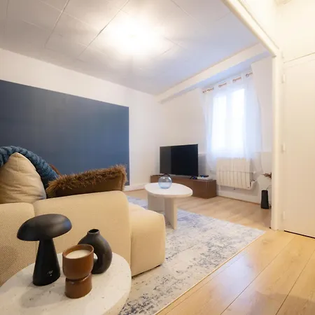 L'ecrin Bleu - Idéal Couple&professionnels - Localisation Idéal Centre-ville Et Gare - Wifi - Netflix Angoulême