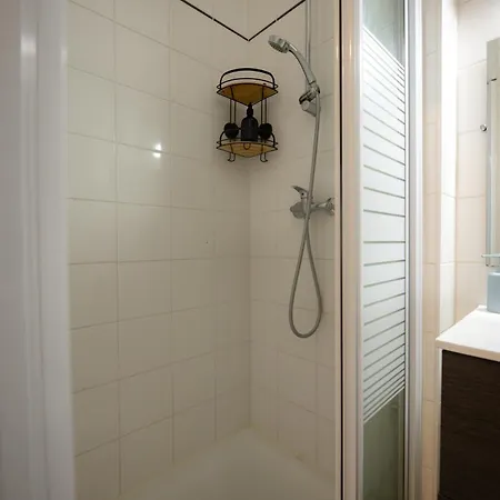 L'ecrin Bleu - Ideal Couple & Professionnels - Localisation Ideal Centre-ville Et Gare - Wifi - Netflix Apartment *