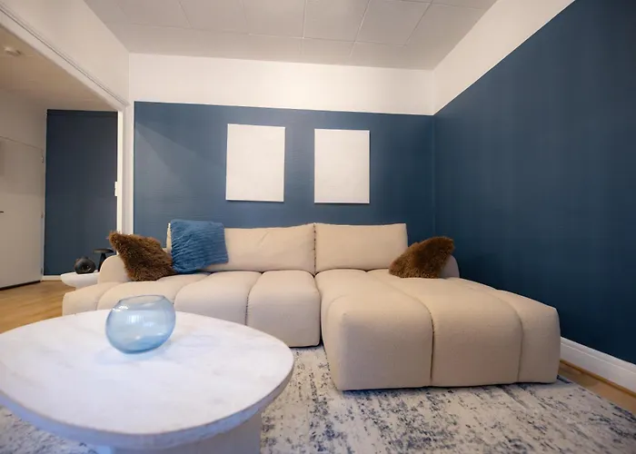 Apartment L'ecrin Bleu - Ideal Couple & Professionnels - Localisation Ideal Centre-ville Et Gare - Wifi - Netflix Angoulême