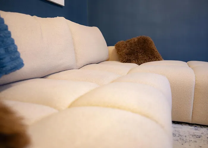 Appartement L'ecrin Bleu - Idéal Couple&professionnels - Localisation Idéal Centre-ville Et Gare - Wifi - Netflix Angoulême