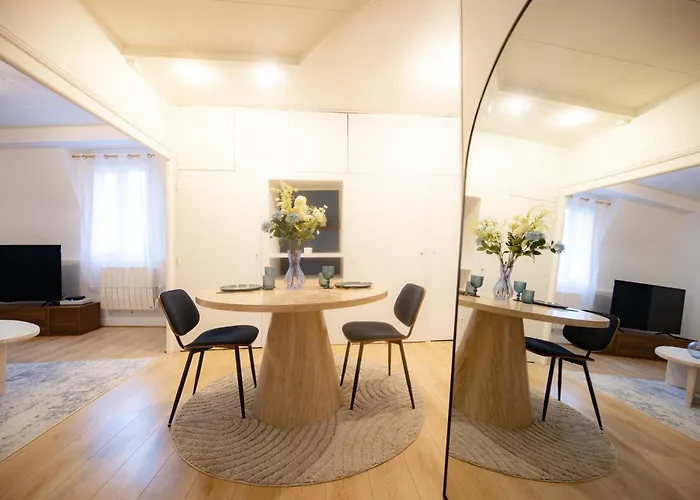 L'ecrin Bleu - Ideal Couple & Professionnels - Localisation Ideal Centre-ville Et Gare - Wifi - Netflix *