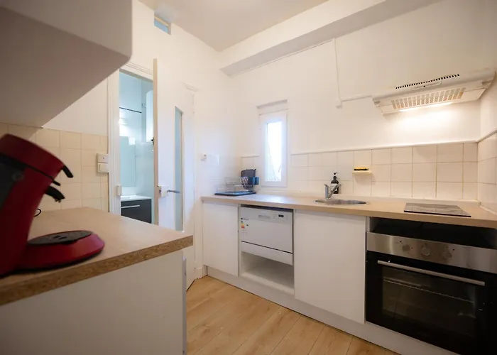 L'ecrin Bleu - Ideal Couple & Professionnels - Localisation Ideal Centre-ville Et Gare - Wifi - Netflix *